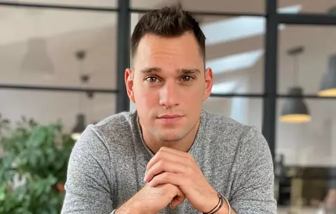 Vlad Gherman și-a făcut implant de păr. Cum arată acum. „Începe procesul de vindecare”