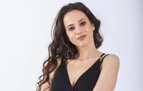 Cine este Claudia Vasile, noua actriță din distribuţia „Adela” (Antena 1). „ Îmi iubesc personajul”