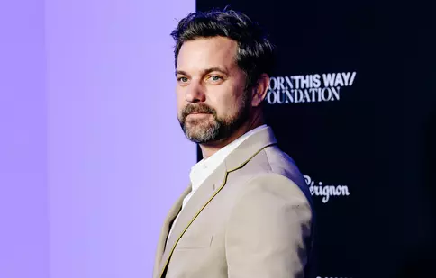 Joshua Jackson va juca alături de Lizzy Caplan în serialul „Atracție fatală”