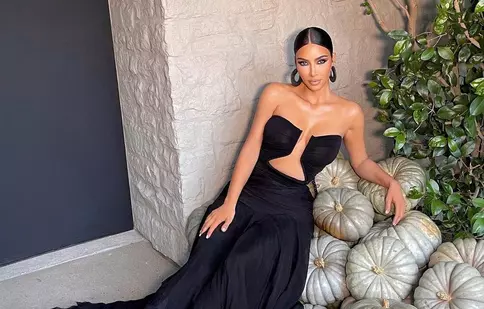 Kim Kardashian, imagine de milioane de like-uri din prima vacanță cu noul iubit. Ce detaliu au observat fanii. „Cum se face că nu ai...”