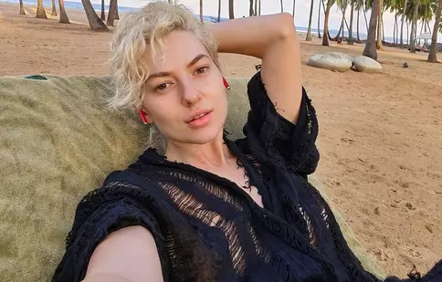 Lidia Buble, imagini incendiare pe plajă. Cine o însoțește în vacanța exotică. „Ești din nou cu...”