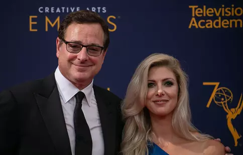 Kelly Rizzo, văduva lui Bob Saget, despre viața amoroasă, la mai bine de un an de la moartea actorului. „Știu că asta și-ar fi dorit”