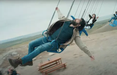 „Căutătorul de vânt”, cel mai nou proiect al lui Dan Bordeianu și al Olimpiei Melinte, ajunge la cinema în martie