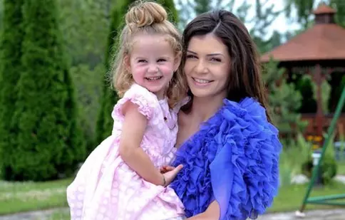 Cum arată acum Irina Columbeanu. Fiica Monicăi Gabor a împlinit 14 ani