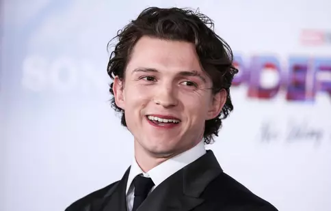 Tom Holland a spus de ce nu l-a schimbat faima. „Dacă m-aș purta ca unii oameni de la Hollywood...”