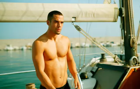 Cine sunt actorii care încing atmosfera în sezonul 2 al serialului Netflix „Toy Boy”