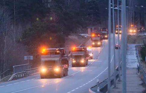 Unde și-au căutat românii informația în prima zi de conflict Rusia - Ucraina