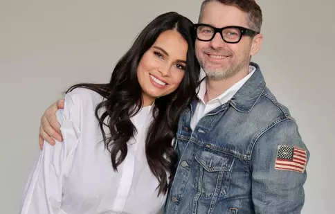 Anca Serea, o femeie fericită. Cum o răsfață Adi Sînă după 7 ani de căsătorie