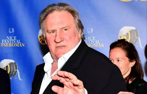 Gérard Depardieu, acuzat oficial pentru viol şi agresiuni sexuale