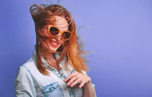 Ochelari de Soare Calvin Klein: Creează o Adevărată Declarație de Stil