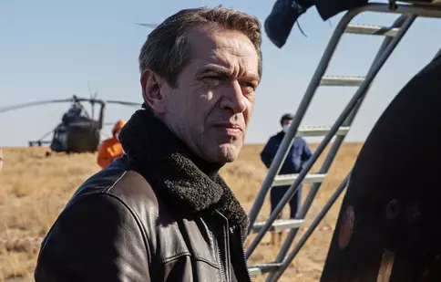 Reacția unui celebru actor rus, după ce fiica lui a dat un interviu la CNN. „Mi-a cerut să mă întorc imediat în Rusia”