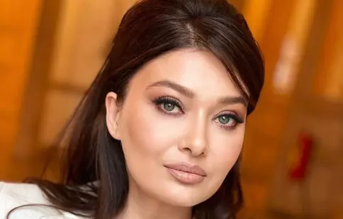 Cine este Nurgül Yeşilçay, protagonista din serialul „Calea spre iertare”. Când are premiera la Acasă
