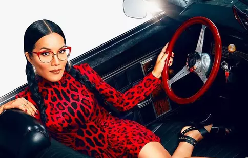 6 noi show-uri de stand-up comedy de urmărit pe Netflix