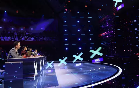 Cine sunt concurenții care vin la Românii au talent, 15 aprilie. Povestea tragică a unei femei de 53 de ani