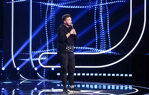 Cine este Vlad Barbu, finalist iUmor 2022. „Era o barieră între noi: dinții!”