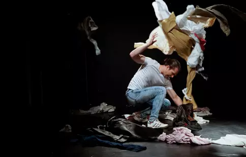 „Mica serenadă” a genialului Mozart, transpusă în mișcare de maestrul Gigi Căciuleanu, se joacă în weekend la ARCUB