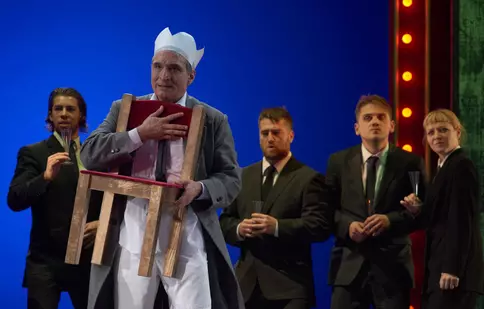 „Navete culturale” pentru marile spectacole din cadrul Festivalului Internațional Shakespeare de la Craiova