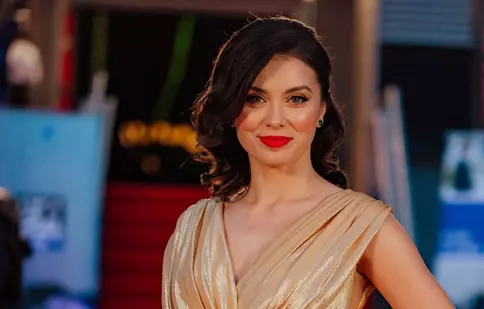 Anca Dumitra (Gianina din „Las Fierbinți”), prima apariție publică alături de iubitul ei. „Nu este actor”