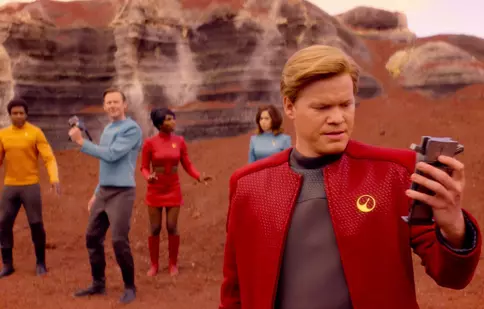 Serialul „Black Mirror” se întoarce cu sezonul 6 pe Netflix! Ce știm până acum despre noile episoade