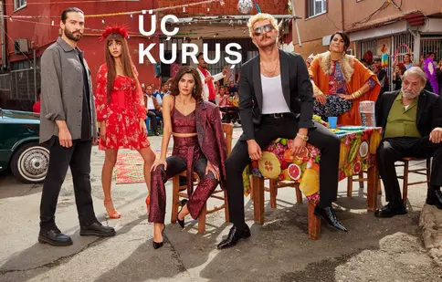 Încă trei seriale turcești au fost cumpărate recent în România: „Evilik Hakkında Her Şey”, „Üç Kuruş” și „Menajerimi Ara”. Ce știm despre ele