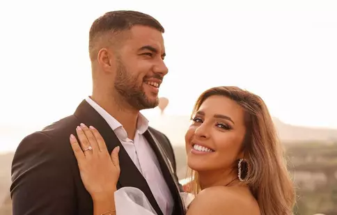 Culiță Sterp s-a logodit cu Daniela Iliescu! Primele imagini de la cererea specială în căsătorie