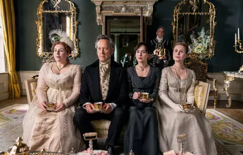 Netflix lansează în curând filmul „Persuasiune”, după Jane Austen. Ce-am aflat din trailer