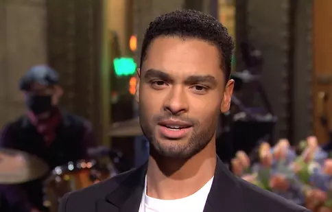 Rege-Jean Page și-a dezamăgit fanii. Ce a anunțat vedeta din „Bridgerton”