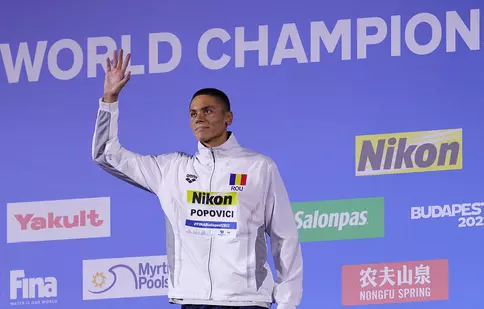 Dublă istorică! David Popovici câștigă al doilea AUR mondial