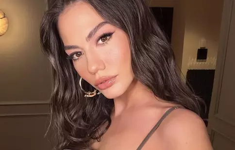 Ce mai face Demet Özdemir. Turcoaica traversează o perioadă aglomerată, dar frumoasă