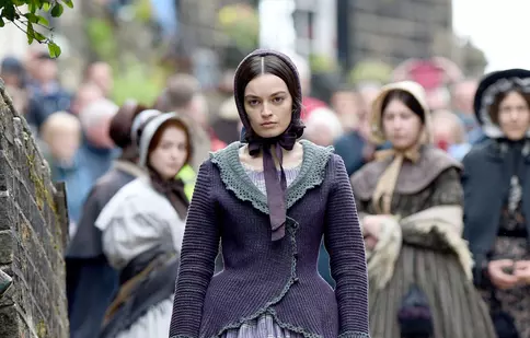 „Emily”, filmul biografic despre Emily Brontë, se va lansa anul acesta
