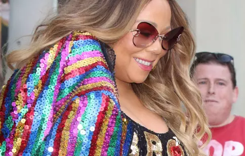 Cum arată Mariah Carey după ce a pierdut lupta cu kilogramele. Ce ținută îndrăzneață a ales pentru un eveniment