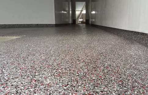 Pardoseli decorative: reguli de execuție pentru proiecte perfecte