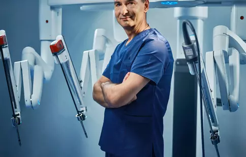 Intervenții robotice, realizate în cadrul MedLife Medical Park, cu tehnologia de ultimă generație a robotului da Vinci Xi