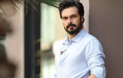 Halil İbrahim Ceyhan, vedeta serialului „Moștenirea”, și-a descoperit un nou talent. Reacția fanilor