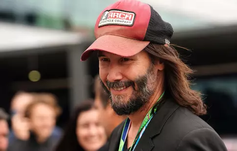 Keanu Reeves a cucerit din nou internetul. Gestul incredibil făcut de actor când un copil l-a luat la întrebări, în aeroport