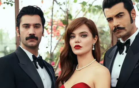 O actriţă din serialul turcesc „Mă numesc Zuleyha" şi fiica ei au murit împreună în cutremurul din Turcia