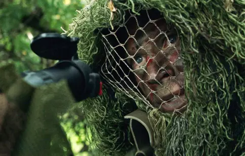 Filme la TV azi, 2 mai: „Lunetistul: Supremaţia”, „În lumina lunii”, „Alertă de grad zero”, „Matrix: Revoluții”