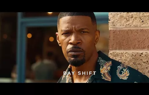 A apărut trailerul apropiatei comedii Netflix „Tura de zi”, în care Jamie Foxx doboară vampiri în stânga și în dreapta
