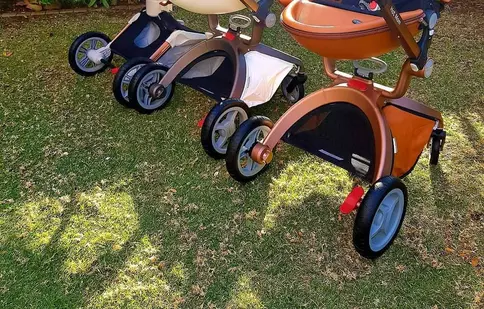 Beneficiile cărucioarelor 3 în 1 pentru excursii deosebite în familie