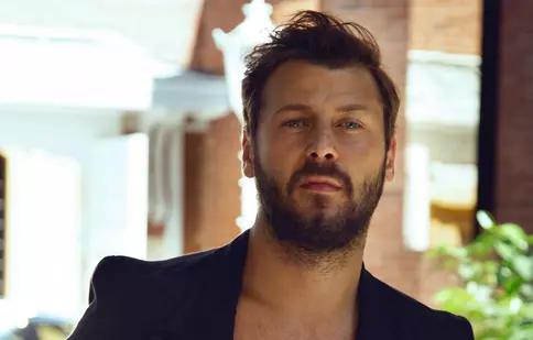 Cine este Ümit Kantarcilar, Onur din serialul turcesc “Aripi frânte”