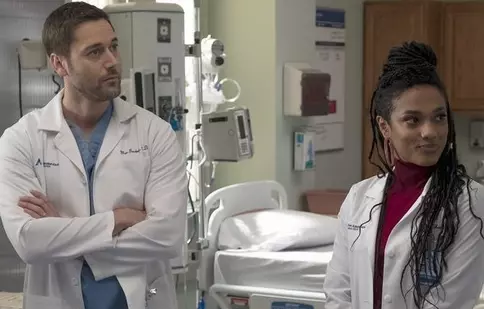 „New Amsterdam” pierde unul dintre protagoniști. Decizia șocantă luată de unul dintre actorii serialului de pe Netflix