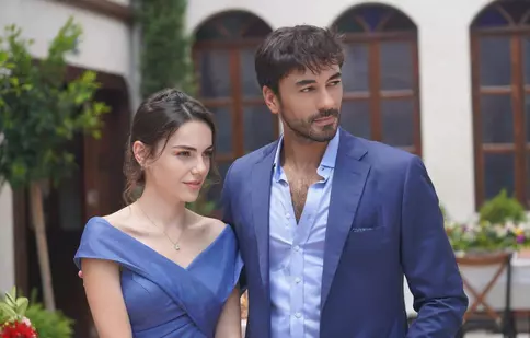 „Inimă rănită”, un nou serial turcesc începe la Happy Channel. Când are loc premiera