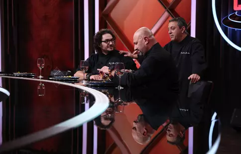 Cine e concurentul care a fost eliminat de la „Chefi la cuțite”, 14 noiembrie 2022. „Ce înseamnă genul ăla de farfurie?”