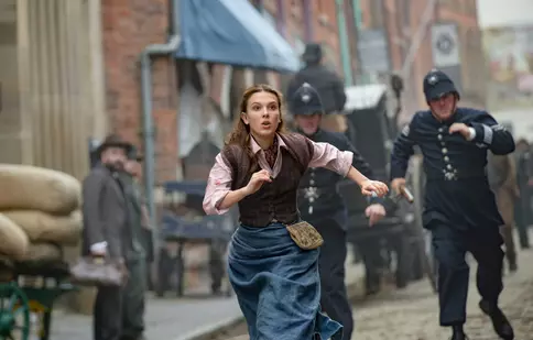 „Enola Holmes 2”, film Netflix: data de lansare, distribuția și intriga. A apărut trailerul pentru noua peliculă cu Millie Bobby Brown și Henry Cavill