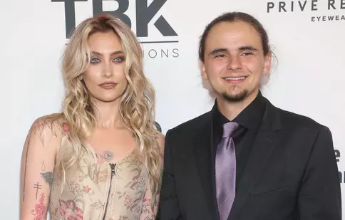 Paris și Prince Jackson, apariție de senzație pe covorul roșu. Copiii lui Michael Jackson au atras toate privirile
