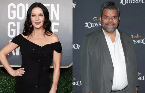 „Wednesday”, Netflix. Prima imagine cu familia Addams. Cum s-au transformat Catherine Zeta-Jones și Luis Guzmán