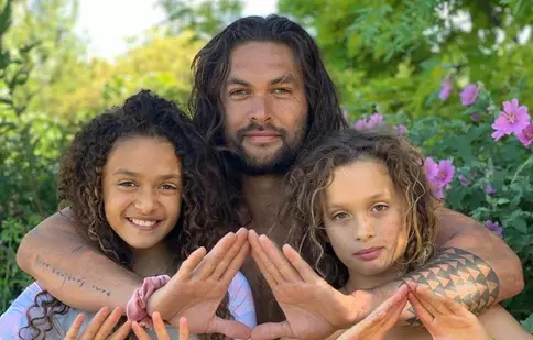 Cum își petrec Jason Momoa și copiii lui timpul împreună. Ce ritual inedit au înainte de culcare