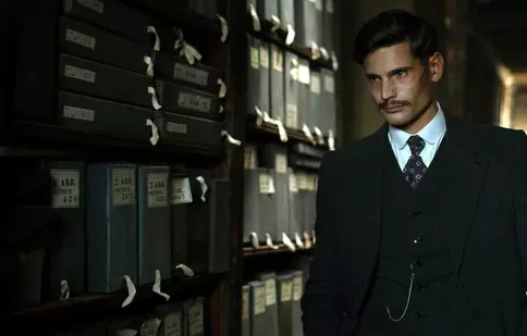 Crime și secrete de stat în „Paris Police 1900”, noul serial franțuzesc de la Epic Drama