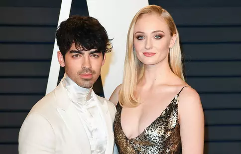 Sophie Turner a strălucit pe covorul roșu. Cum arată soția lui Joe Jonas după ce a născut a doua oară