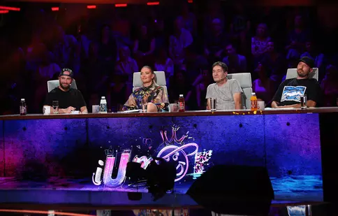 „iUmor” 2022. Spectacol inedit la premiera sezonului 13. „Dacă vom câştiga, mă va cere în căsătorie!”